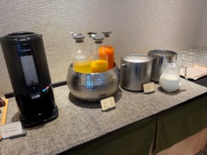 ホテル八重の翠東京(Hotel Yaenomidori)ー朝食(鯛茶漬け定食)