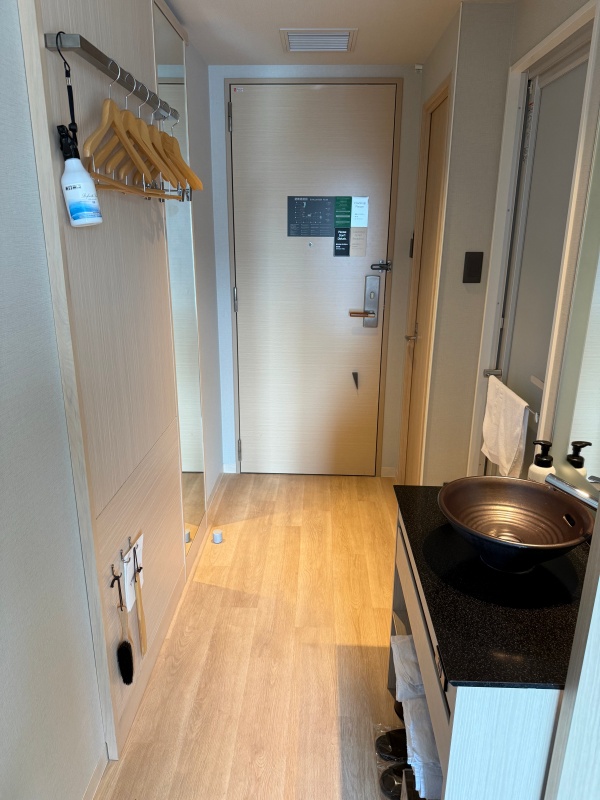 ホテル八重の翠東京(Hotel Yaenomidori)ー客室内の雰囲気