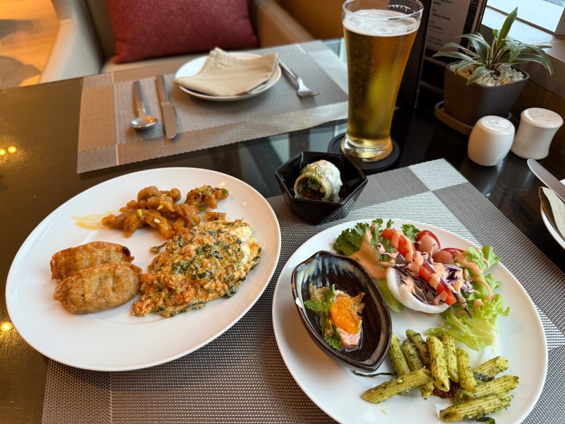 Marriott Executive Apartments Bangkok, Sukhumvit Thonglor(マリオット・エグゼクティブ・アパートメント・バンコク・スクンビット・トンロー)ーイブニングカクテル@エグゼクティブラウンジ