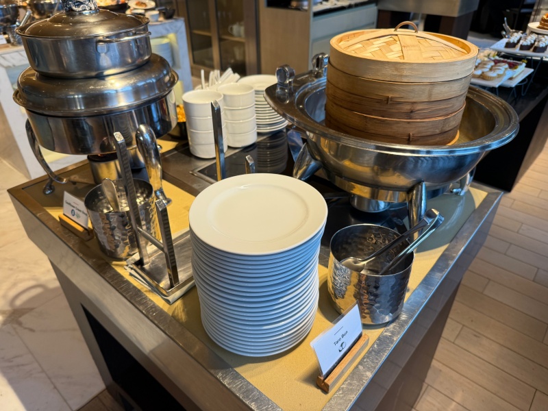 Marriott Executive Apartments Bangkok, Sukhumvit Thonglor(マリオット・エグゼクティブ・アパートメント・バンコク・スクンビット・トンロー)ーイブニングカクテル@エグゼクティブラウンジ