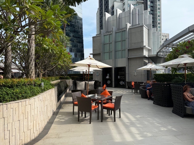 Marriott Executive Apartments Bangkok, Sukhumvit Thonglor(マリオット・エグゼクティブ・アパートメント・バンコク・スクンビット・トンロー)ー屋外プール