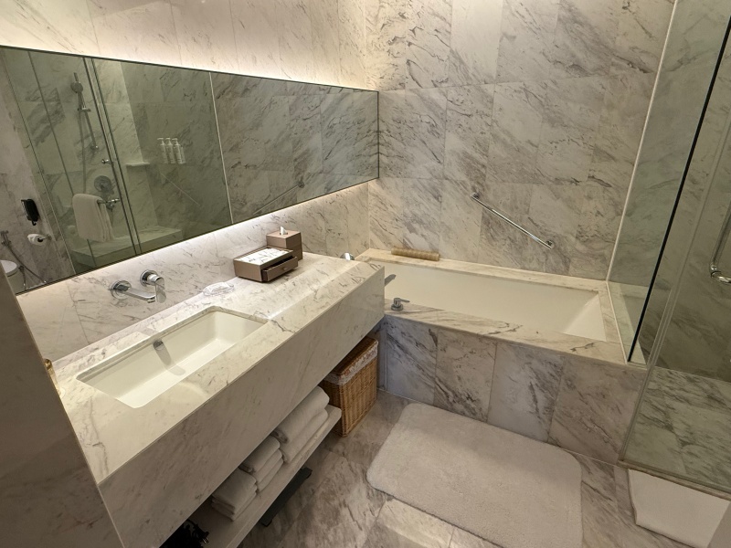 Marriott Executive Apartments Bangkok, Sukhumvit Thonglor(マリオット・エグゼクティブ・アパートメント・バンコク・スクンビット・トンロー)ー客室内バスルーム