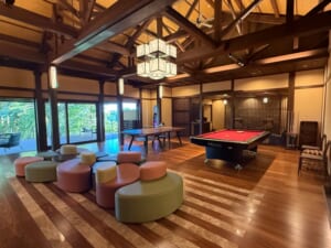 能登 九十九湾 百楽荘(Hyakurakusou Noto)ーラウンジ