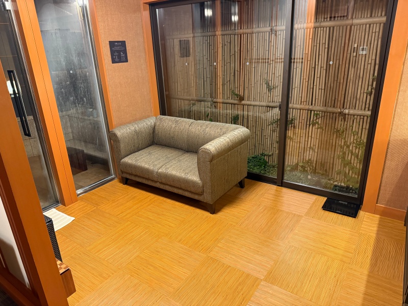 能登 九十九湾 百楽荘(Hyakurakusou Noto)ー貸切風呂（魚眠）