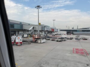 シンガポール航空(クアラルンプール=シンガポール便:SQ103 B737-8)-着陸