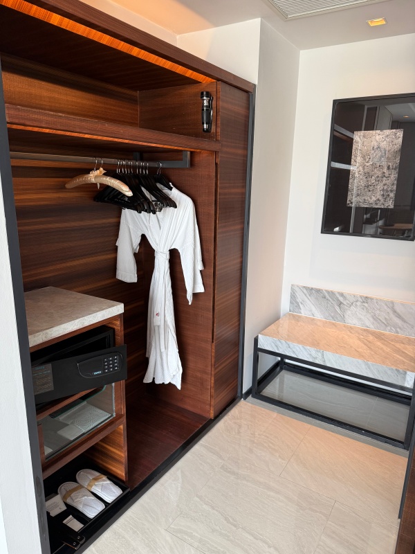 Bangkok Marriott Hotel The Surawongse(バンコク・マリオット・ホテル・ザ・スリウォン)ー客室内の雰囲気