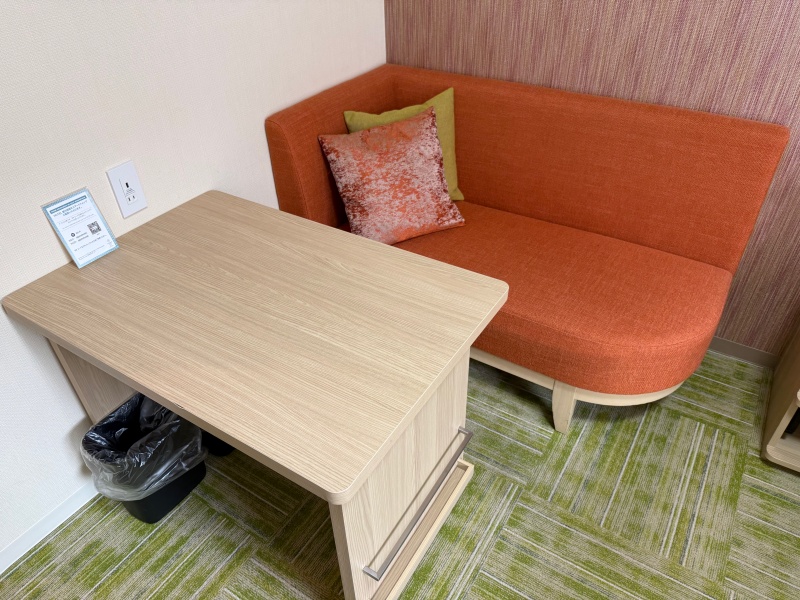 たびのホテルlit松本(TABINO HOTEL lit MATSUMOTO)ー客室内の雰囲気