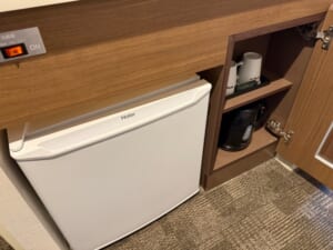 ドーミーインEXPRESS仙台シーサイド(Dormy Inn Express Sendai Sea Side)ー客室内の雰囲気