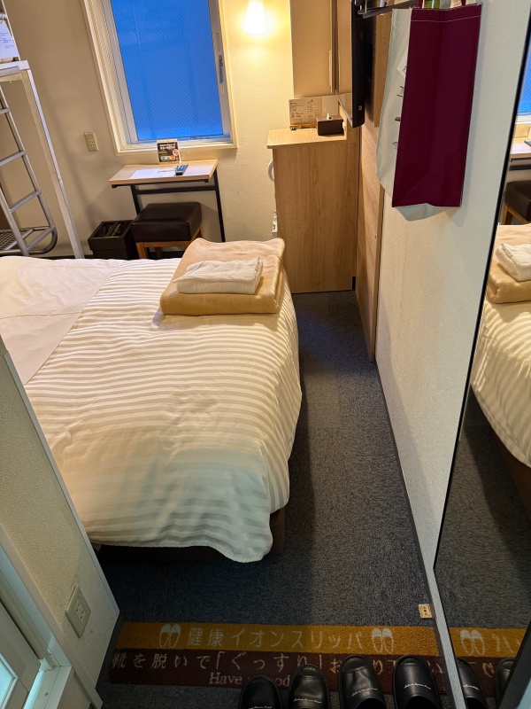 スーパーホテル盛岡(Super Hotel Morioka)ー客室内の雰囲気