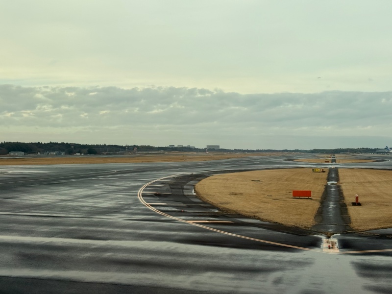 エバー航空(成田=台北便:BR197 B787-1000)-タキシング