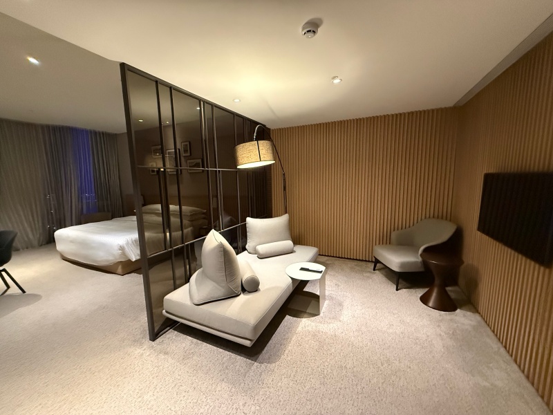 フォーポイントバイシェラトン林口(Four Points by Sheraton Linkou)ー客室内の雰囲気