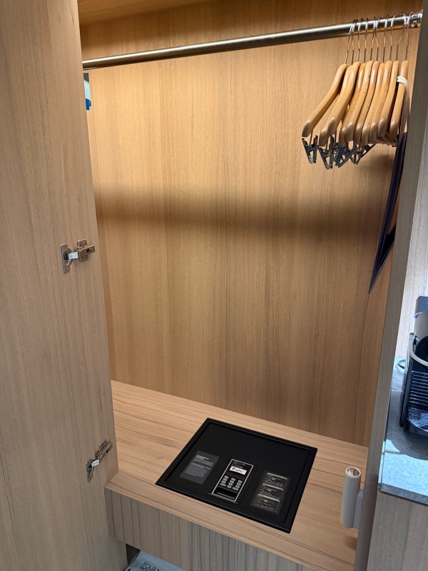 フォーポイントバイシェラトン林口(Four Points by Sheraton Linkou)ー客室内の雰囲気