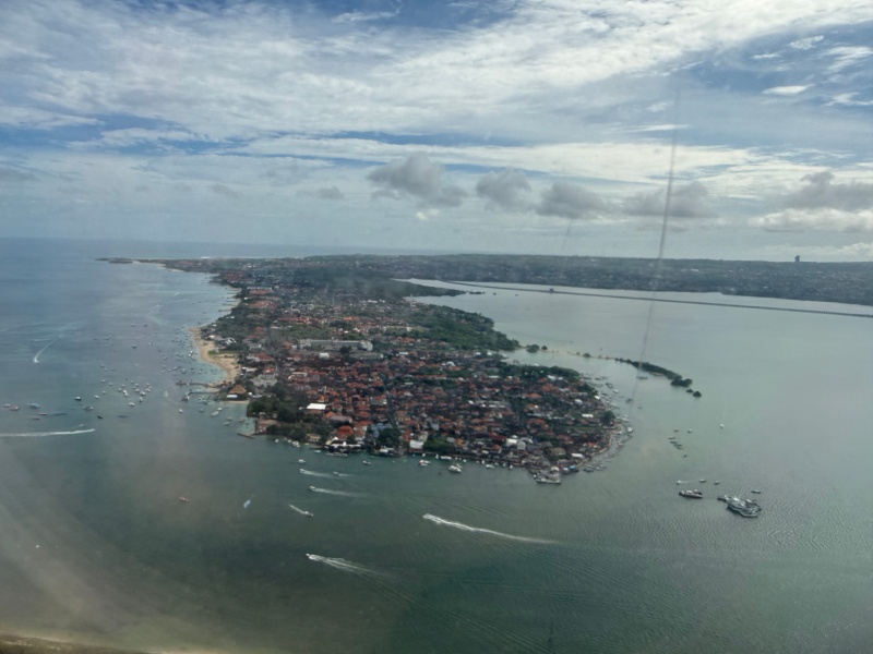 エバー航空(台北=デンパサール(バリ)便:BR255 A330-300)-着陸