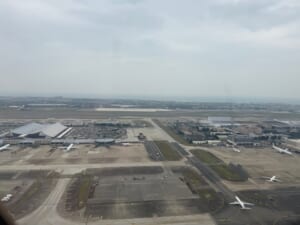 エバー航空(台北=デンパサール(バリ)便:BR255 A330-300)-離陸