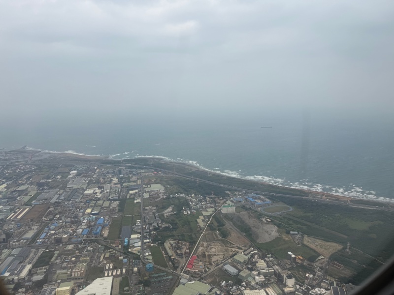 エバー航空(台北=デンパサール(バリ)便:BR255 A330-300)-離陸