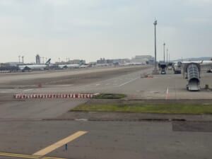 エバー航空(台北=デンパサール(バリ)便:BR255 A330-300)-タキシング