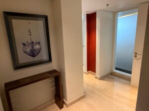ル メリディアン バリ ジンバラン(Le Méridien Bali Jimbaran)ー客室内の雰囲気