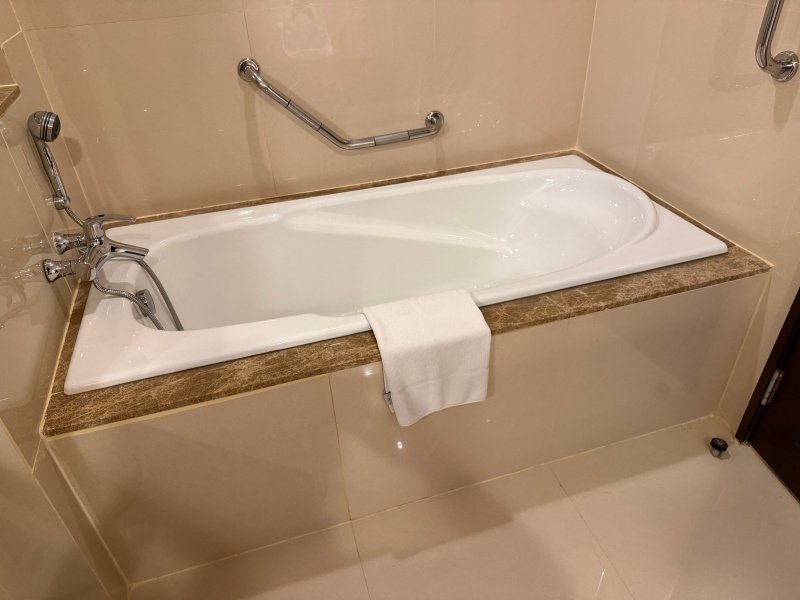 マリオットエグゼクティブアパートメントスクンビットパークバンコク(Marriott Executive Apartment Sukhumvit Park Bangkok)ー客室内バスルーム