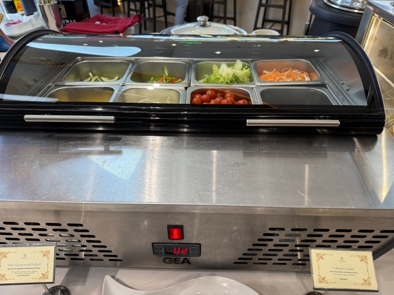 TUJUWAN Lounge@バリ島・デンパサール(ングラ・ライ)国際空港-フード&ドリンク