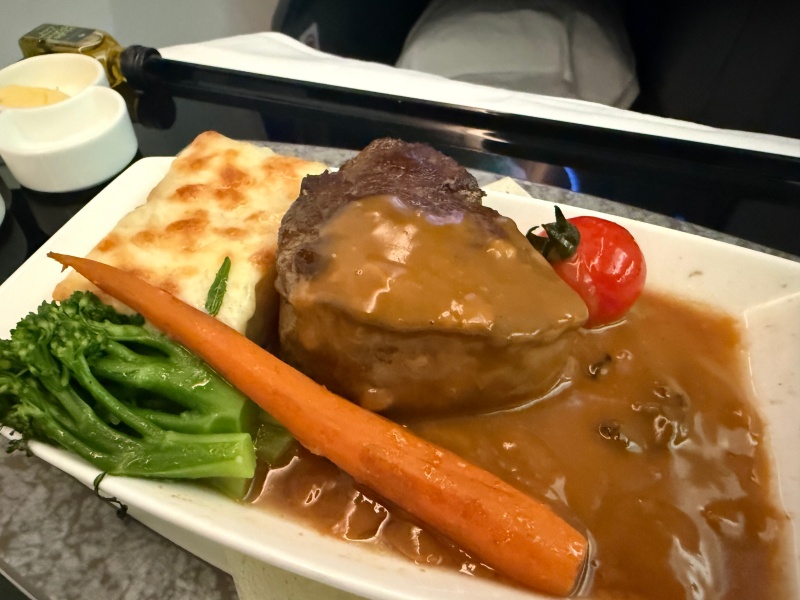 ANA(バンコク=羽田便:NH878 B787-900)-ビジネスクラス食事