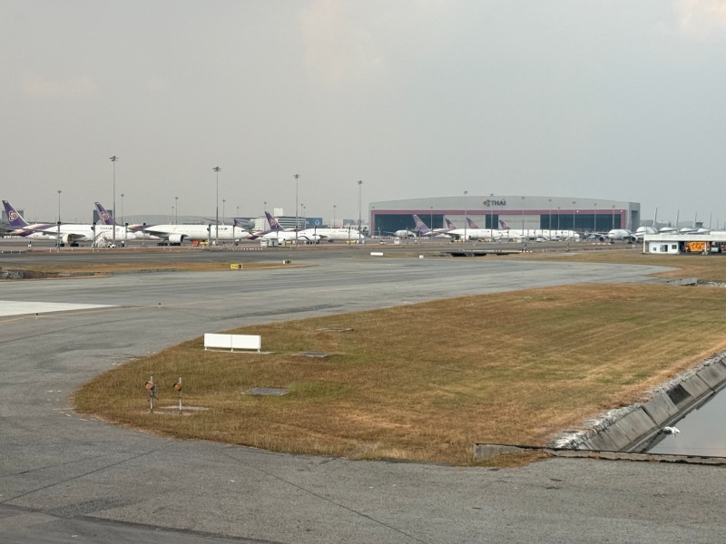 ANA(バンコク=羽田便:NH878 B787-900)-タキシング
