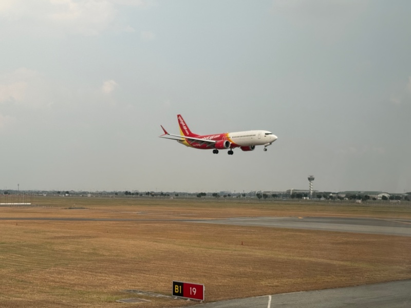 ANA(バンコク=羽田便:NH878 B787-900)-タキシング
