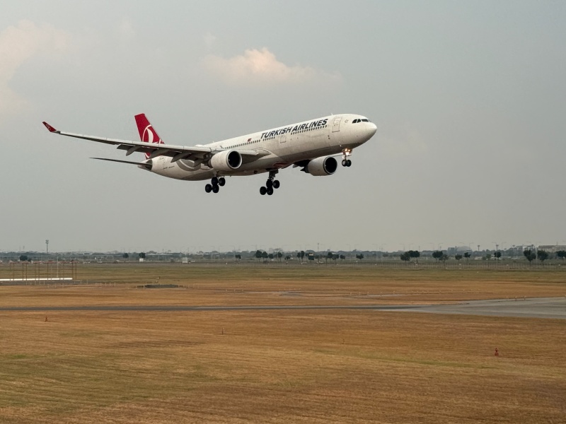 ANA(バンコク=羽田便:NH878 B787-900)-タキシング