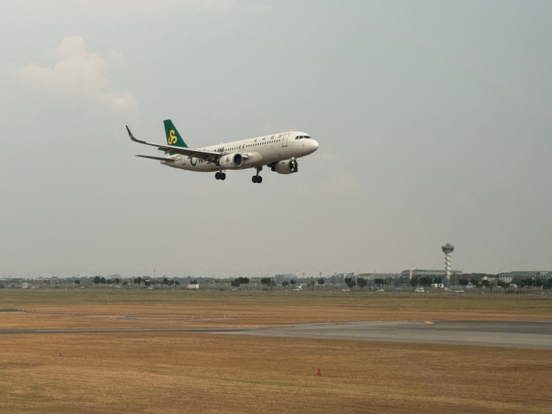 ANA(バンコク=羽田便:NH878 B787-900)-タキシング