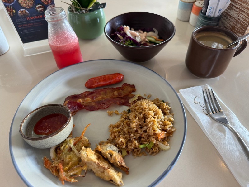 ルネッサンス・バリ・ウルワツ・リゾート&スパ(Renaissance Bali Uluwatu Resort & Spa)ー朝食ビュッフェ