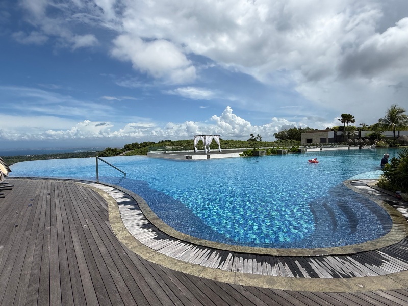 ルネッサンス・バリ・ウルワツ・リゾート&スパ(Renaissance Bali Uluwatu Resort & Spa)ーInfinity Pool