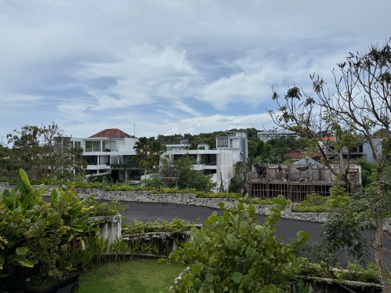 ルネッサンス・バリ・ウルワツ・リゾート&スパ(Renaissance Bali Uluwatu Resort & Spa)ー周囲の様子