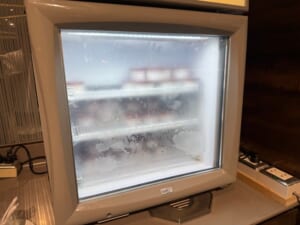 Royal Orchid Lounge - Concourse D@バンコク・スワンナプーム国際空港-食事