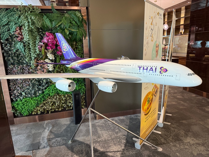 Royal Orchid Lounge - Concourse D@バンコク・スワンナプーム国際空港-ラウンジ内の雰囲気