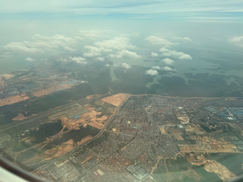 シンガポール航空(デンパサール(バリ)=シンガポール便:SQ935 B787-10)-着陸