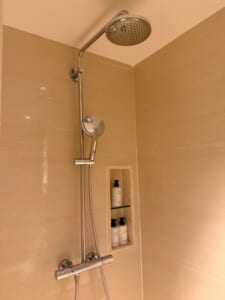 アテネホテル ラグジュアリーコレクションホテル バンコク(The Athenee Hotel, a Luxury Collection Hotel, Bangkok)ー客室内バスルーム