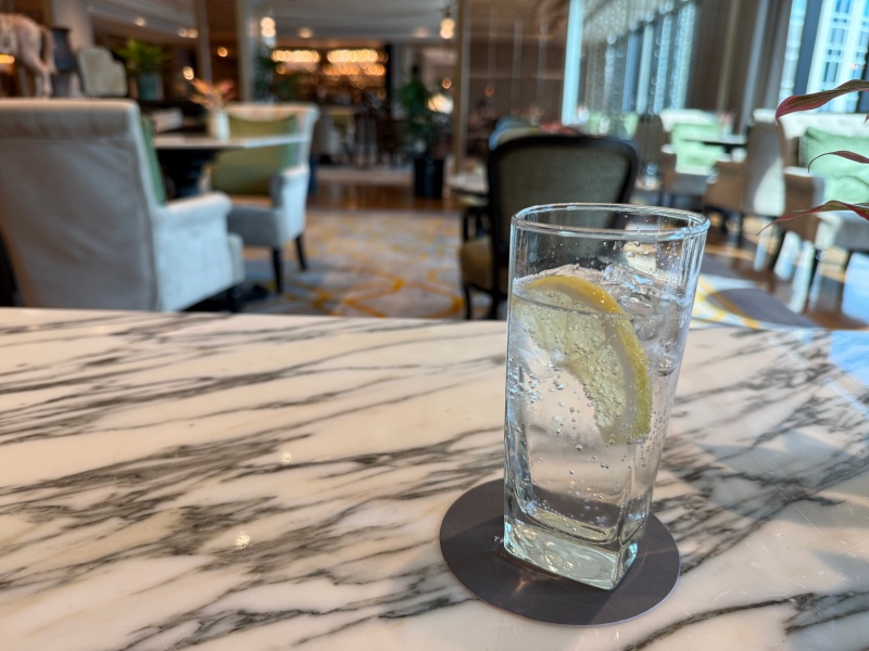 アテネホテル ラグジュアリーコレクションホテル バンコク(The Athenee Hotel, a Luxury Collection Hotel, Bangkok)ーチェックイン@RoyalClubLounge