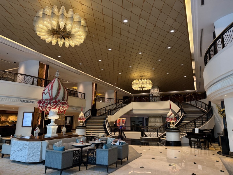 アテネホテル ラグジュアリーコレクションホテル バンコク(The Athenee Hotel, a Luxury Collection Hotel, Bangkok)ーロビー