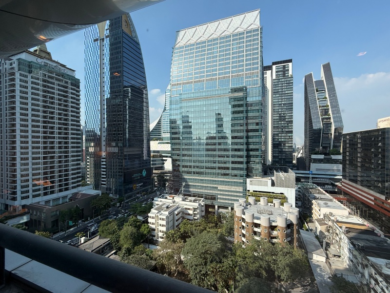 アテネホテル ラグジュアリーコレクションホテル バンコク(The Athenee Hotel, a Luxury Collection Hotel, Bangkok)ー客室内からの眺め