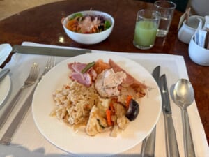 ザ スコータイ バンコク(The Sukhothai Bangkok)ー朝食ビュッフェ