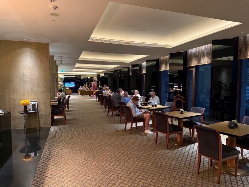 ザ スコータイ バンコク(The Sukhothai Bangkok)ーイブニングカクテル@クラブラウンジ