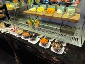 ザ スコータイ バンコク(The Sukhothai Bangkok)ーイブニングカクテル@クラブラウンジ