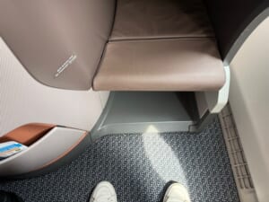 シンガポール航空(シンガポール=バンコク便:SQ712 A350-900)-ビジネスクラスシート