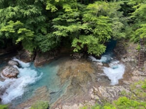 四万の甌穴群