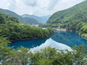 奥四万湖