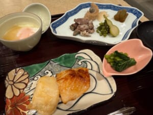 SHIN 湯治 HOTEL LULUDー朝食(和定食)