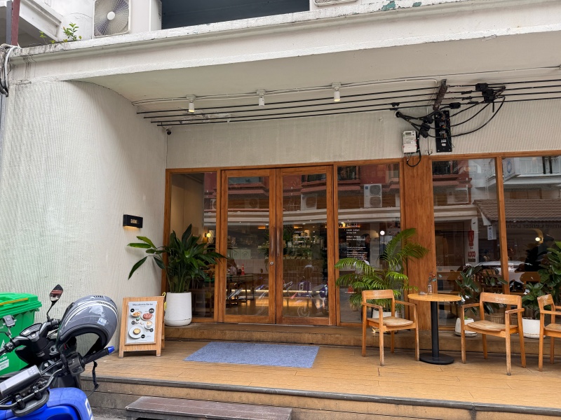 Sarnies Sukhumvit