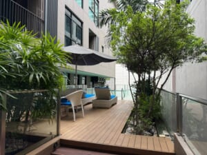 メトロポリス・スイーツ・バンコク・タペストリー・コレクションbyヒルトンー屋外プール