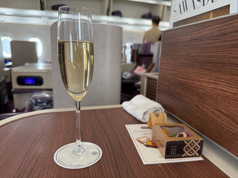 タイ航空(バンコク=羽田便:TG660 A350-900)-ウェルカムドリンク